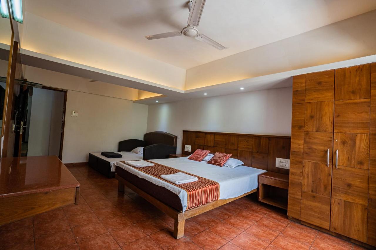 Royal Hills Hotel Pune Exterior photo