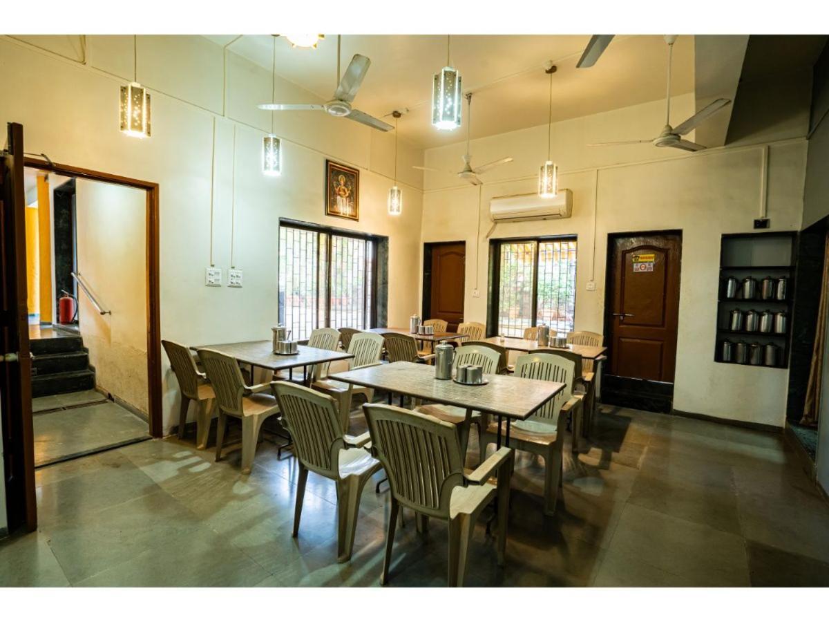 Royal Hills Hotel Pune Exterior photo